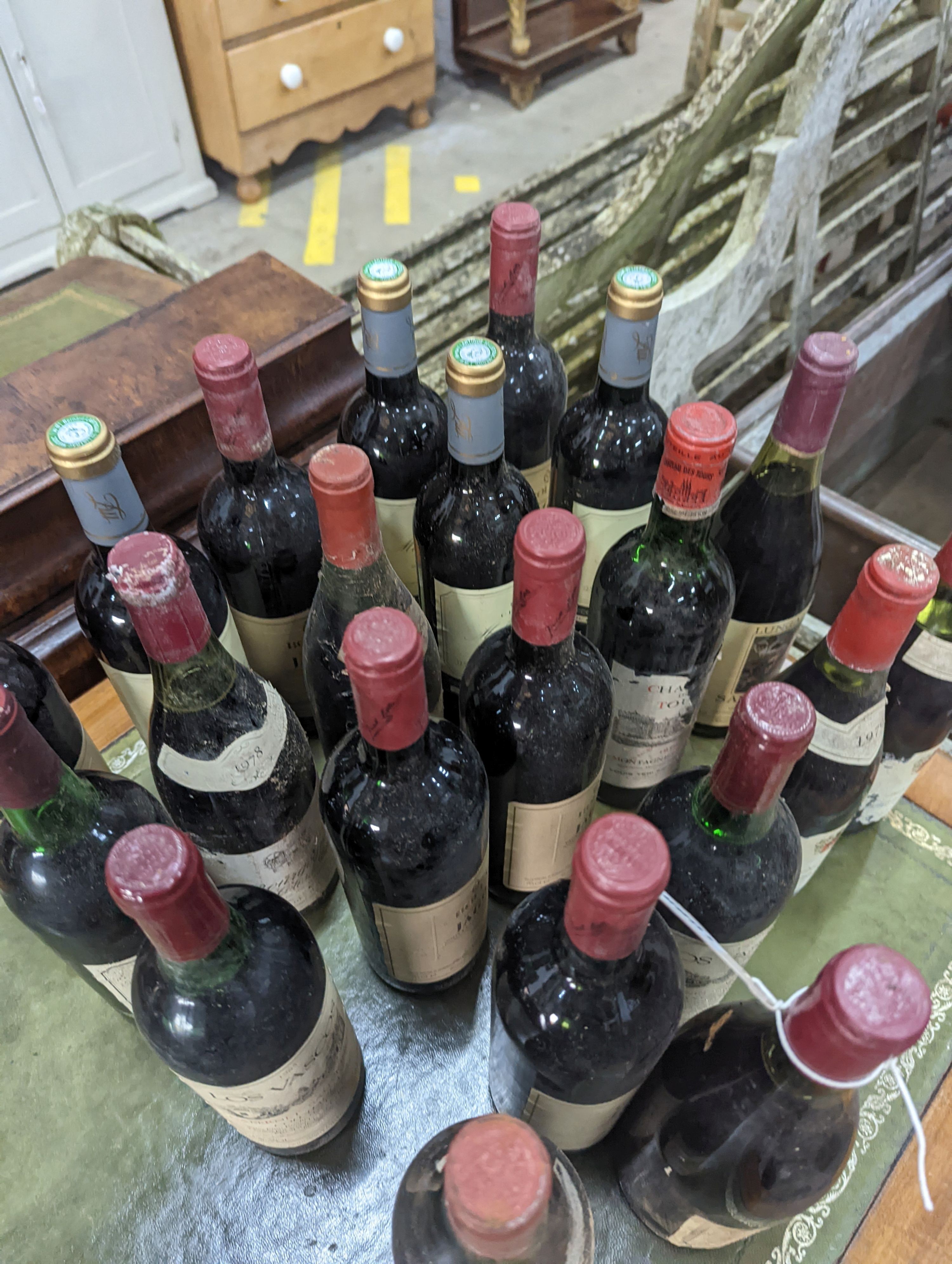 Twenty one bottles of assorted red wine, including Chateau Listrac 1996, assorted Cote de Beaune etc.